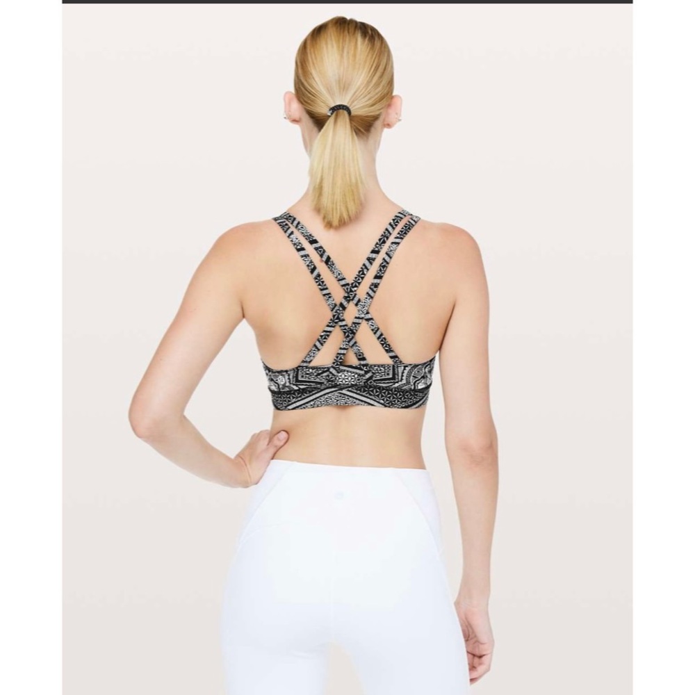 Lululemon Energy Sports Bra Size 6